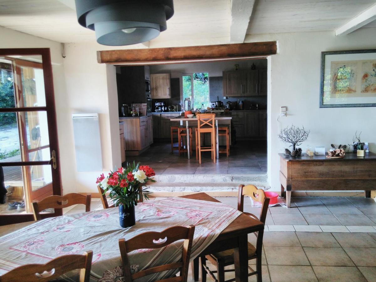 La Sourciere D'Eros Hotel Bellesserre Екстериор снимка